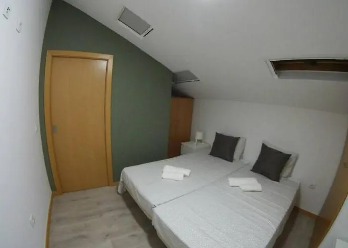 Coimbra Holiday Residence דירה