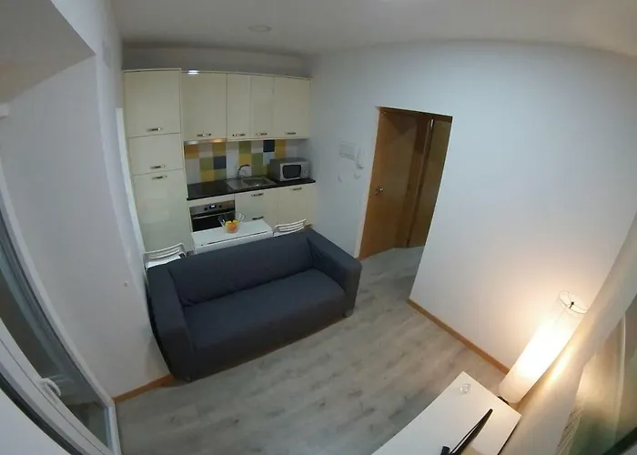 Coimbra Holiday Residence דירה